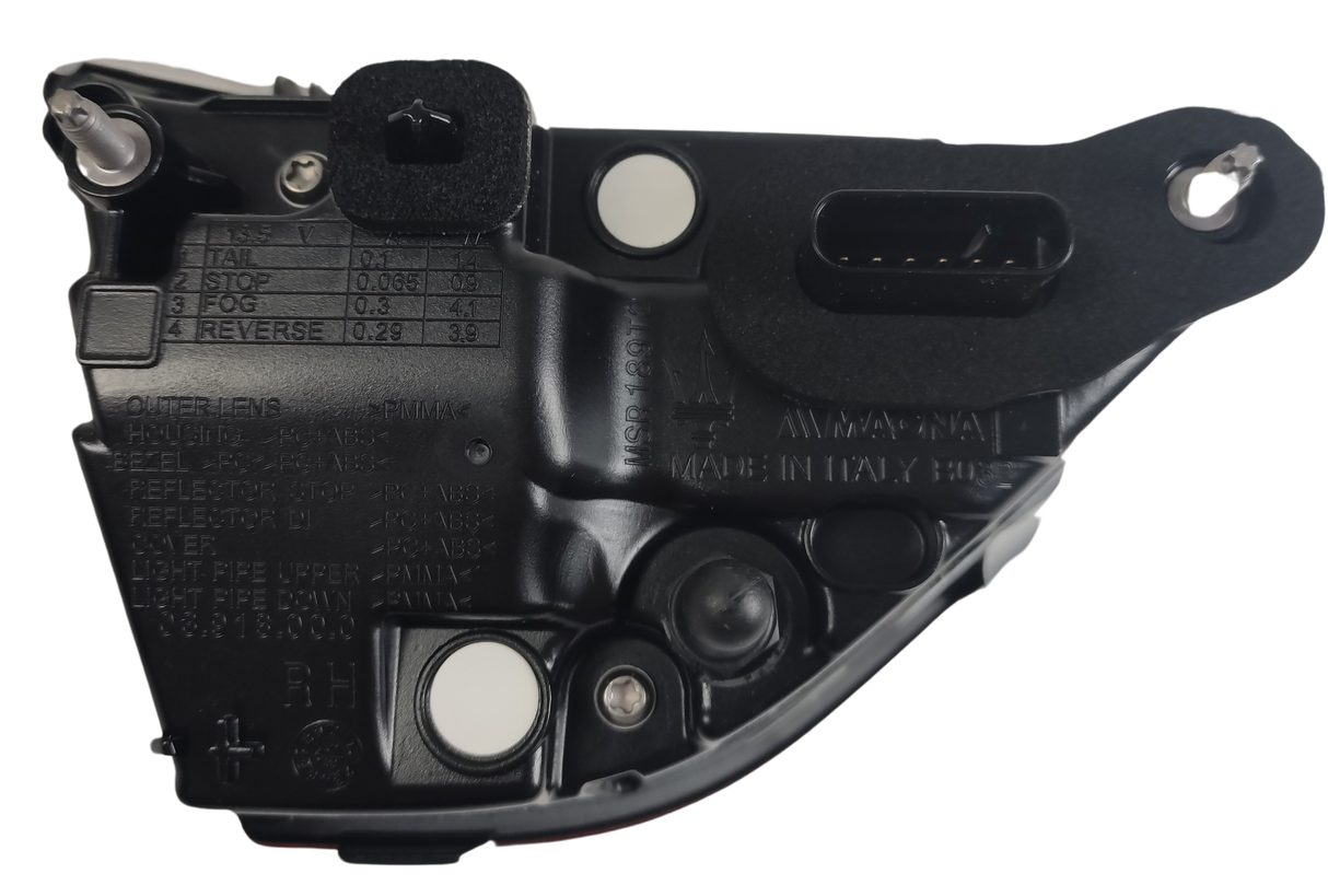 MASERATI GRAN TURISMO Original right internal rear light 6701588690