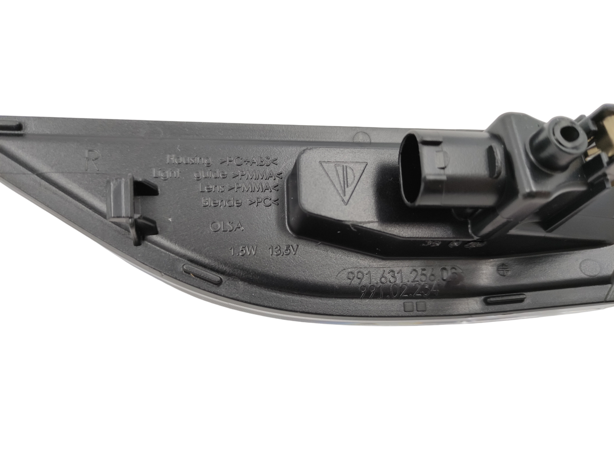 PORSCHE 991 99163125606 Original Right Side Light