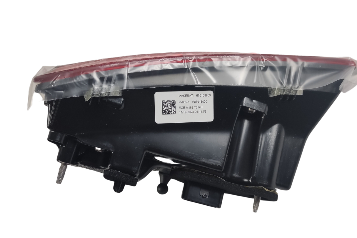 MASERATI GRAN TURISMO Original right internal rear light 6701588690